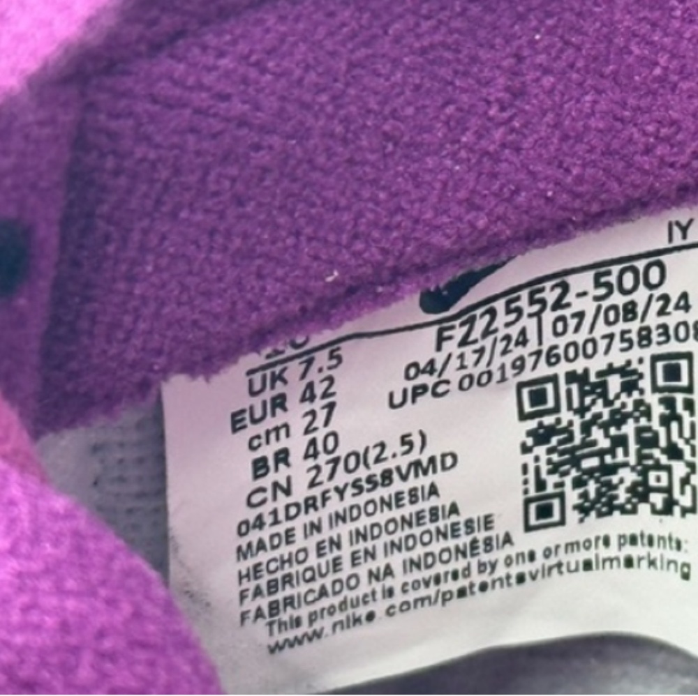 NIKE Dunk Low 2023 in Viotech Hot Fuchsia. SZ. 10W (8.5M). ** NEW IN OG BOX.** - Picture 4 of 8